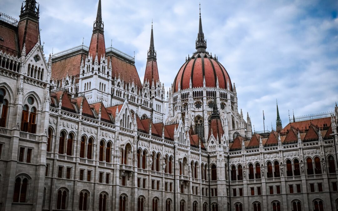 A választás napját tennék meg a demokrácia ünnepévé
