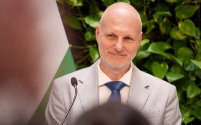 A kormány kommunikációja és Tanács Zoltán korábbi üzleti kapcsolatai nehezen egyeztethetők össze