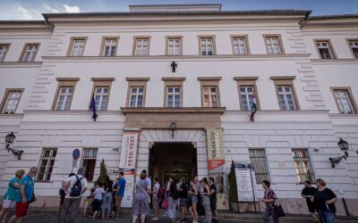 Közel kétmilliárd forint ment el Szalay-Bobrovniczky miniszteri szobáinak felújítására