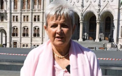 Lannert Judit Facebook-videóban szólítja meg az óvodásokat
