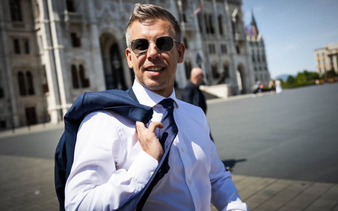 Thomas Fazi: Magyar Péter az Orbán-rendszer lebontásának nevében az ellenzék tartós ellehetetlenítésére készül