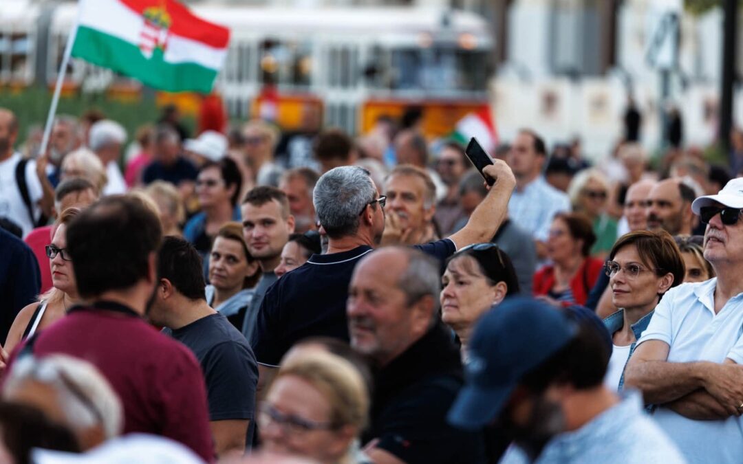 Dull Szabolcs: Tartottak egy ellenzéki tüntetést, amelynek a célja megfejthetetlen maradt