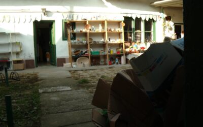 Közbiztonsági gondok miatt zár be egy kecskeméti adománybolt